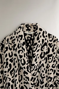 PEIGNOIR VELOURS IMPRIMÉ ANIMAL