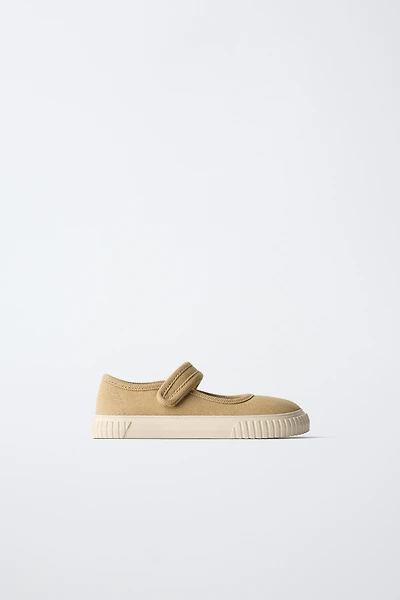 TEXTILE BAREFOOT MARY JANE SNEAKERS