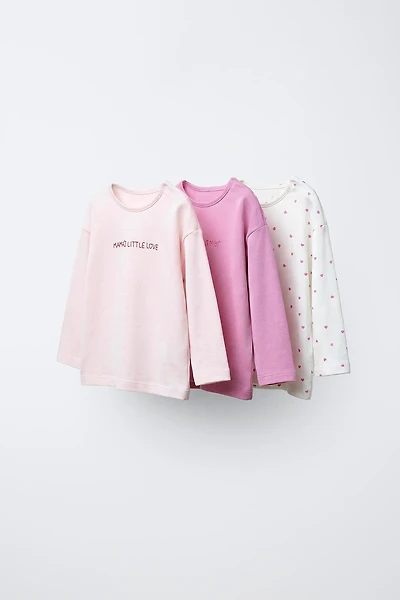 LOT DE TROIS T-SHIRTS CŒURS ET INSCRIPTION BRODÉE