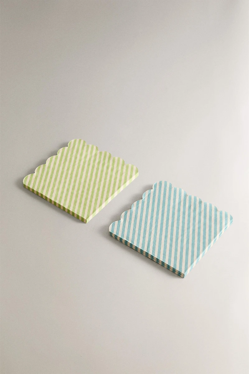 LOT SERVIETTES DE TABLE PAPIER RAYURES (LOT DE 30)