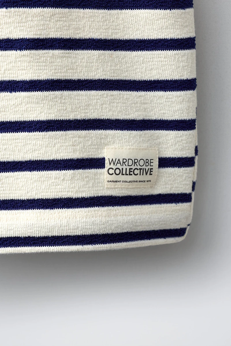 ENSEMBLE T-SHIRT ET BERMUDA À RAYURES TEXTURÉES