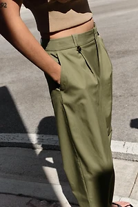 STRAIGHT LEG CHINO PANTS