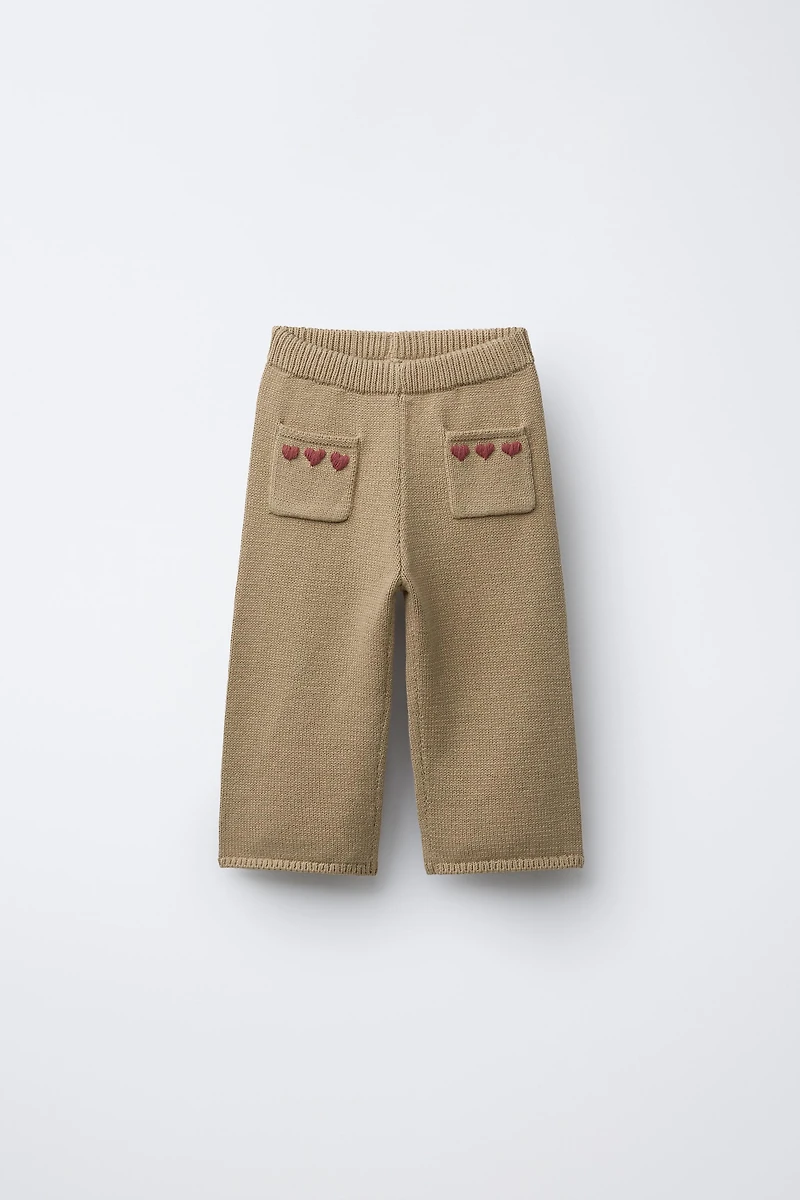 JUPE-CULOTTE EN MAILLE BRODÉE CŒURS