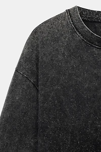T-SHIRT EFFET DÉLAVÉ À PAILLETTES