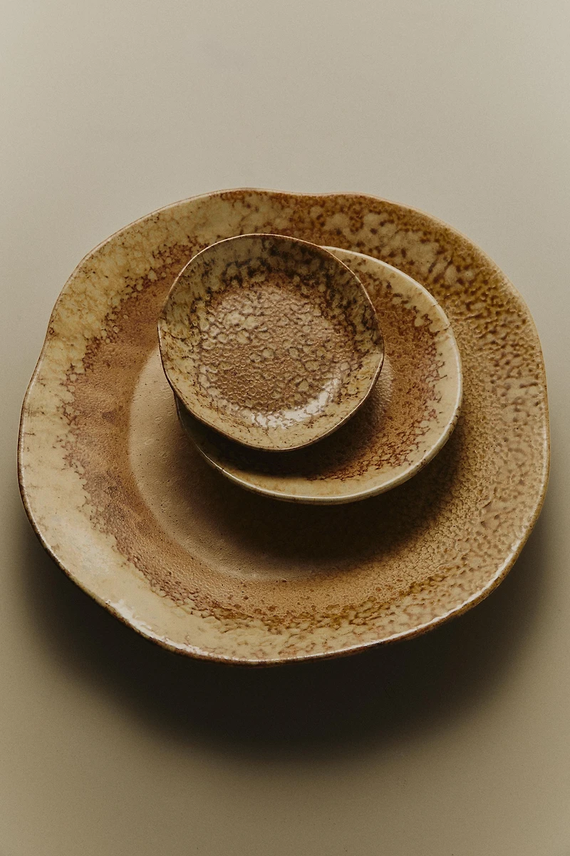 IRREGULAR CERAMIC TRAY