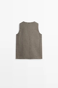 STUDIO textured top with cut-out details