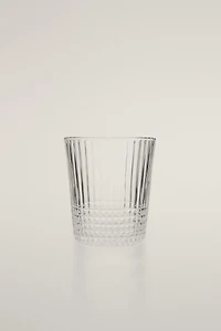 GLASS TUMBLER WITH RAISED GEOMETRIC DESIGN