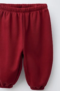 TERRY PATCH SWEATSHIRT AND JOGGER PANTS SET