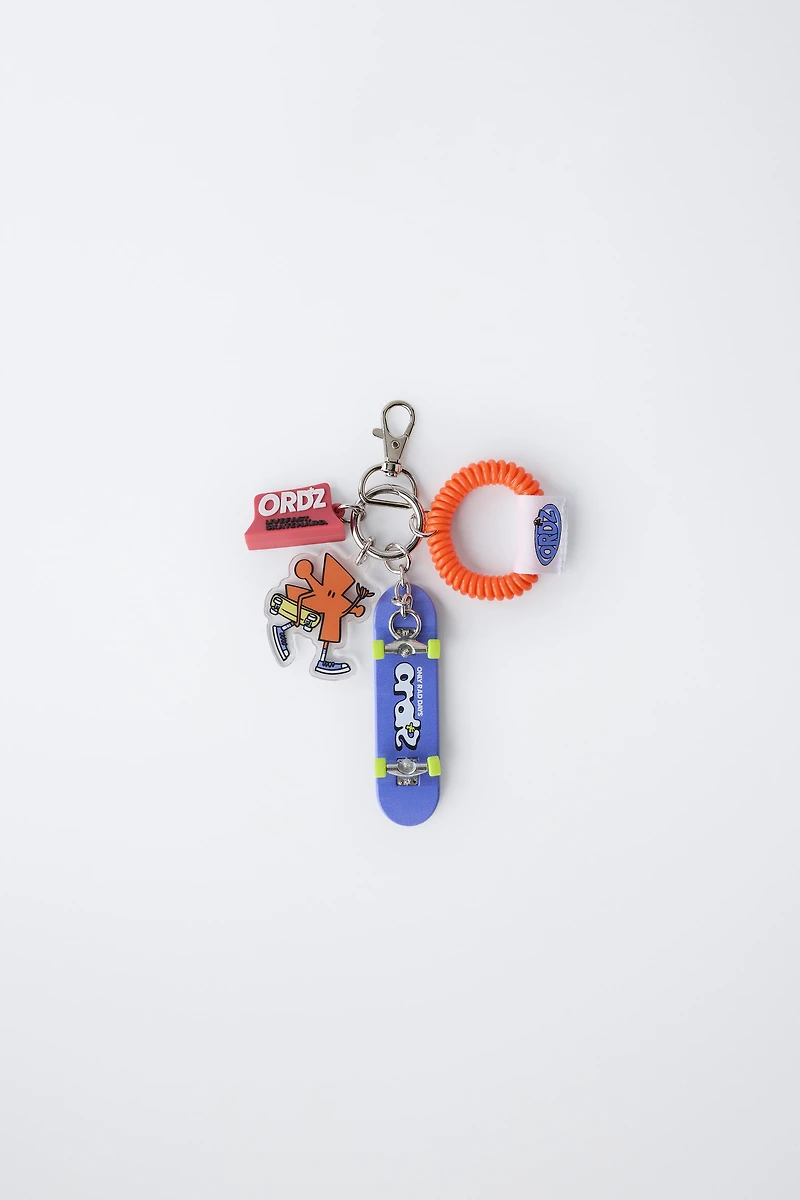 PORTE-CLÉS PENDENTIFS