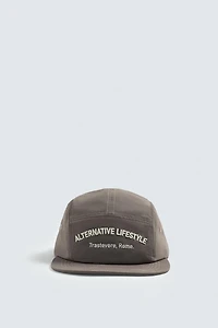 EMBROIDERED FLAT VISOR CAP