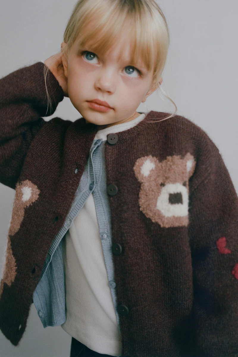 BEARS AND HEARTS CARDIGAN