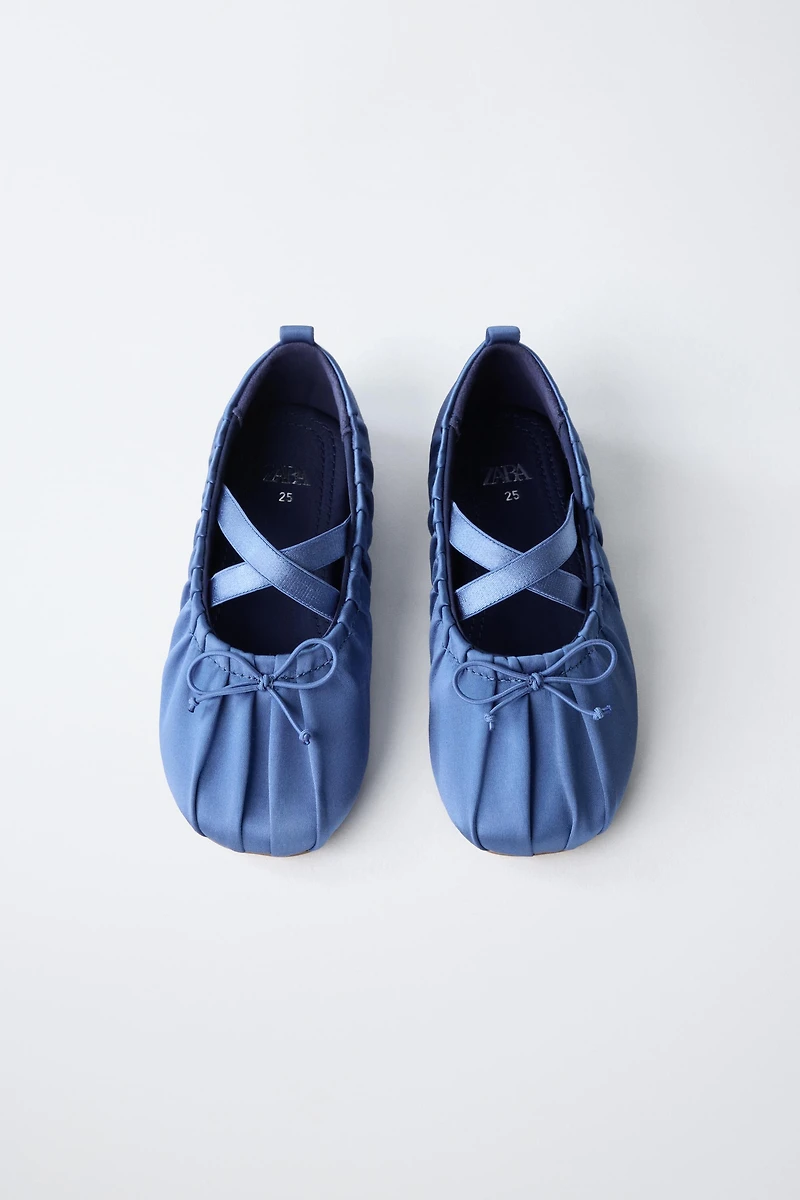 SATIN-EFFECT BALLET FLATS