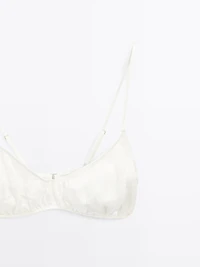 Soutien-gorge triangle satiné fronc