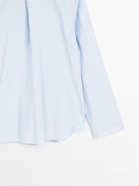 Long sleeve blouse with collar detail