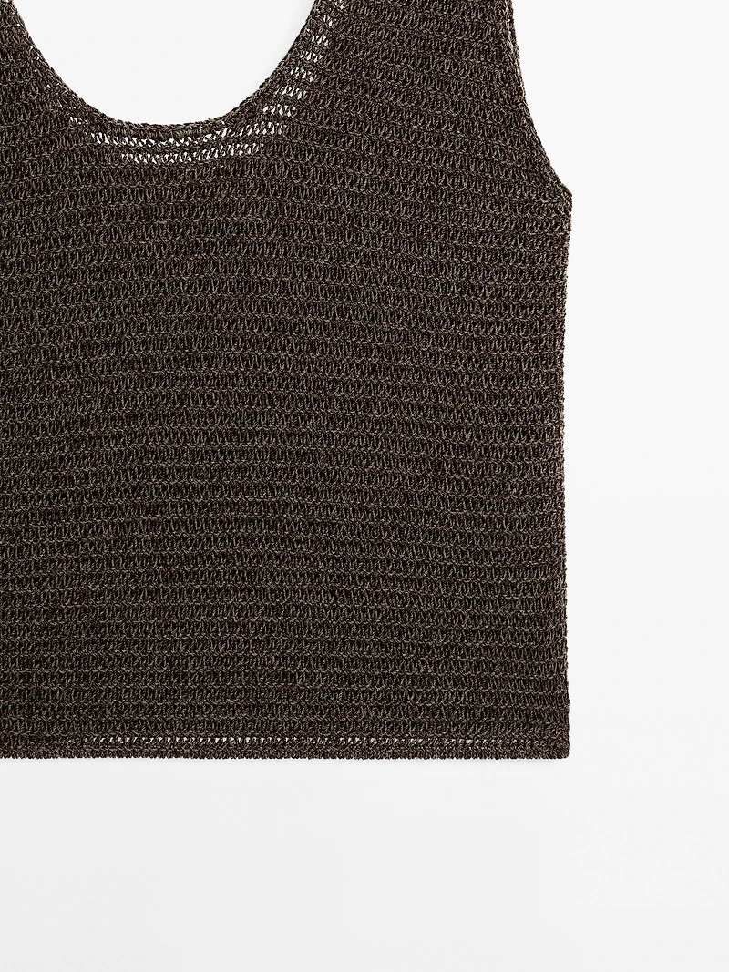 Cotton blend knit top with round neckline