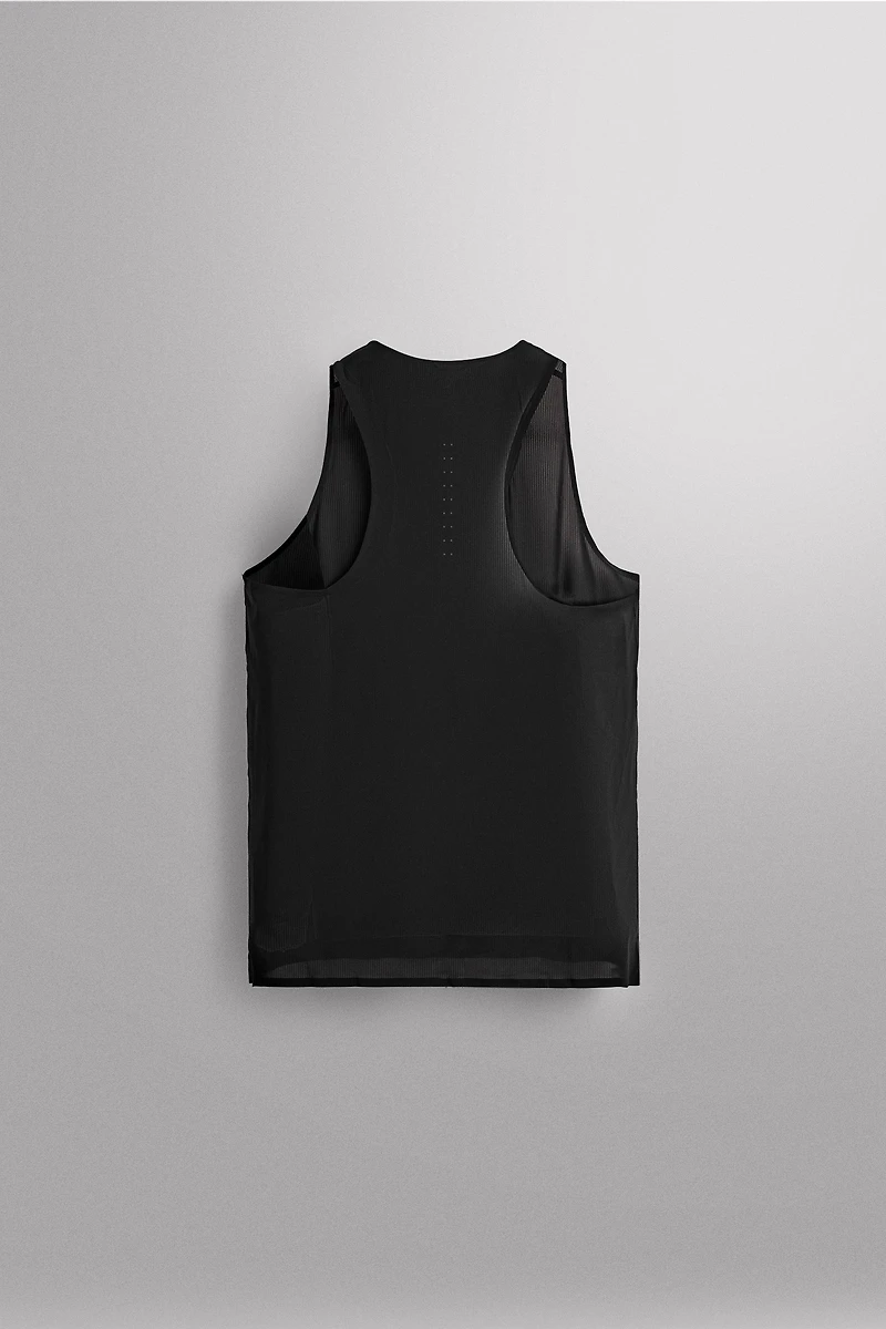 LIGHTWEIGHT TECHNICAL TANK TOP