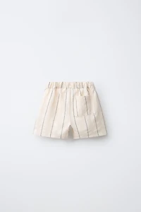 SHORT TEXTURÉ À RAYURES