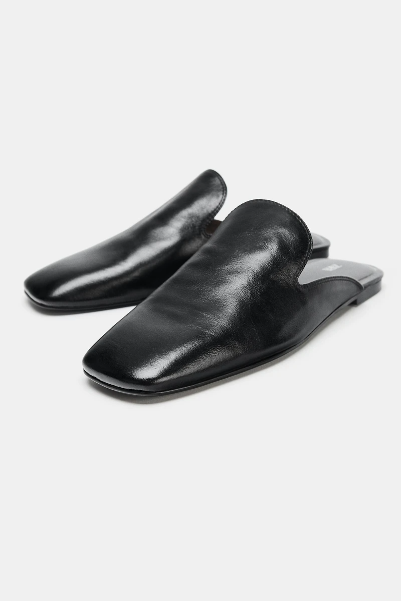 LEATHER MULE LOAFERS