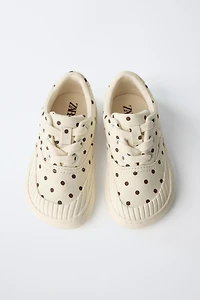 TENNIS OU BASKET TAUPE