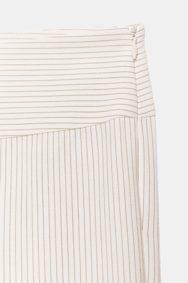 PANTALON CAPRI À RAYURES