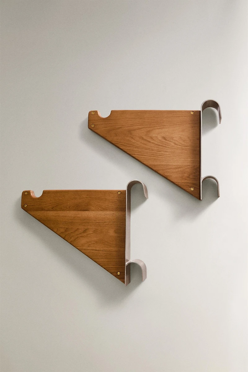 WALL BARS SUPPORT