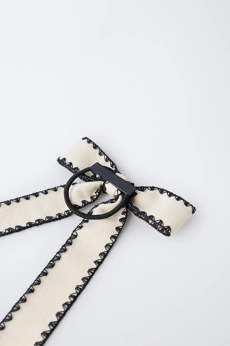 CONTRAST-TRIM BOW SCRUNCHIE