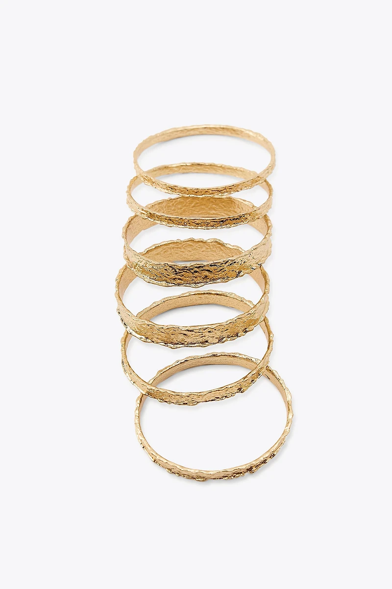 LOT DE BRACELETS TEXTURÉS