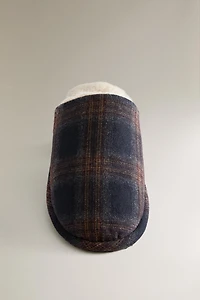 WARM CHECK SLIPPERS