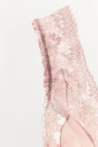 TRIANGLE LACE COMBINATION BRA