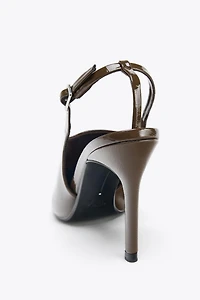 CHAUSSURES À TALONS OUVERTES L'ARRIÈRE EMPEIGNE MONTANTE