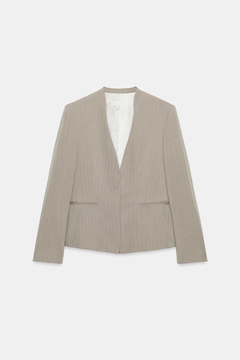VESTE AJUSTÉE SANS REVERS
