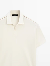 Short sleeve polo shirt with contrast seam detail