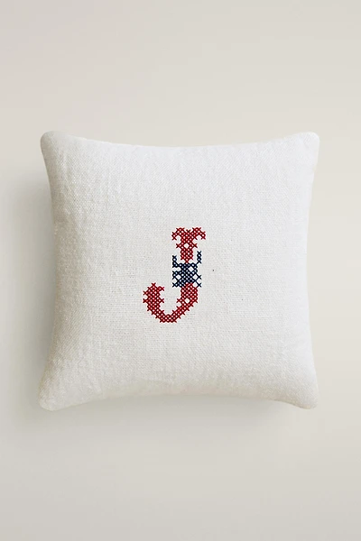 COUSSIN LIN BRODÉ LETTRE J