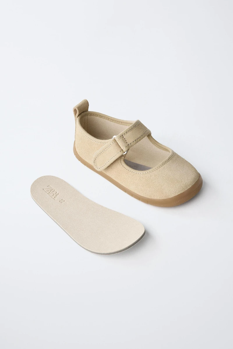 BALLERINES EN CUIR PIEDS NUS