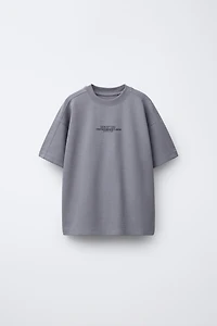 TEXT INTERLOCK T-SHIRT AND BERMUDA SET