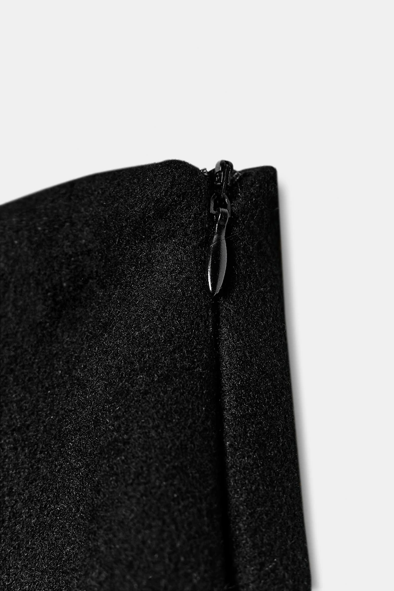 WOOL BLEND SHORTS WITH FAUX FUR EFFECT