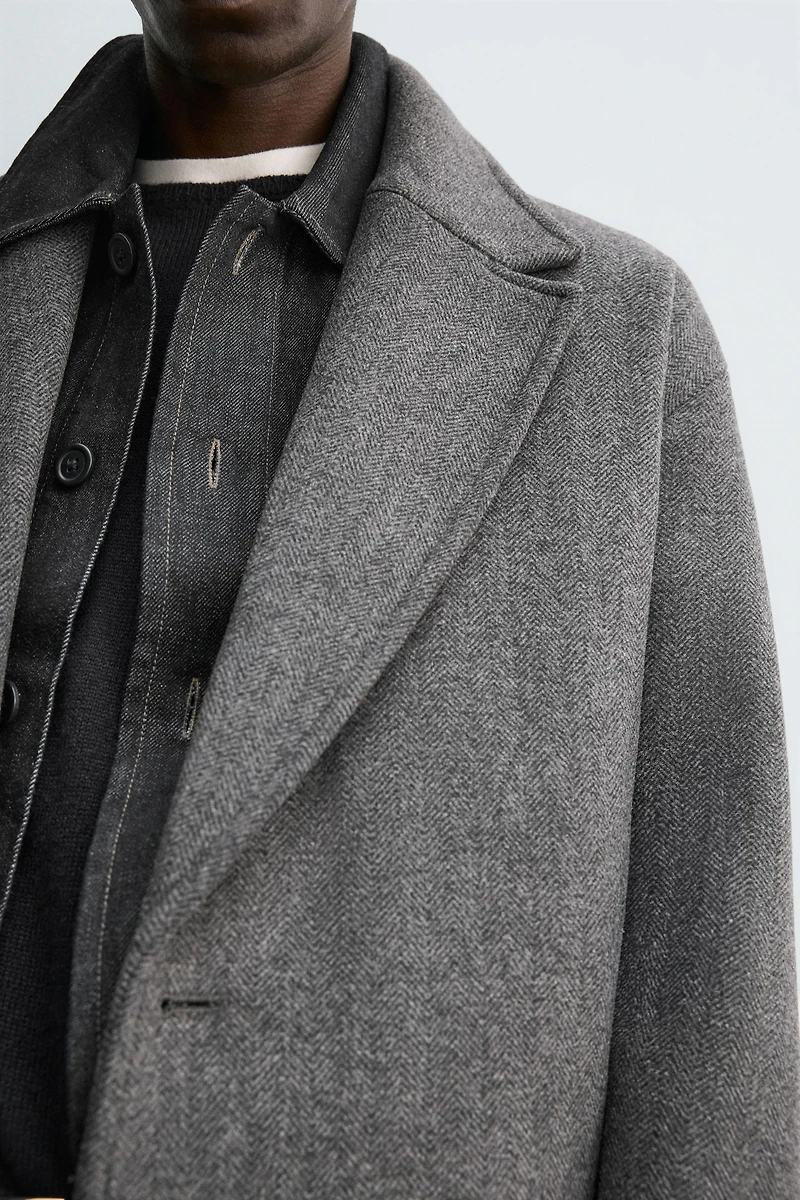 HERRINGBONE TEXTURED WOOL BLEND COAT