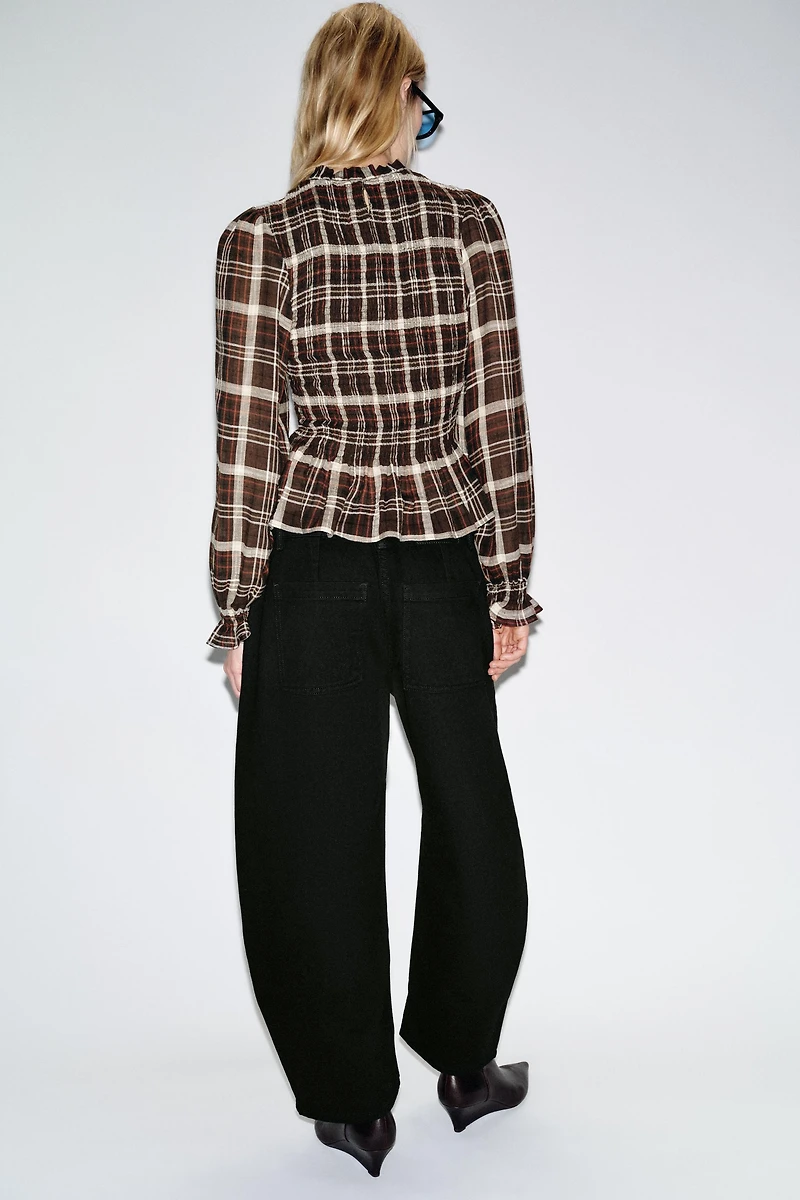 SMOCKED PLAID SHIRT