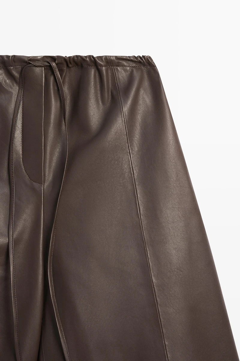 Long nappa leather Bermuda shorts