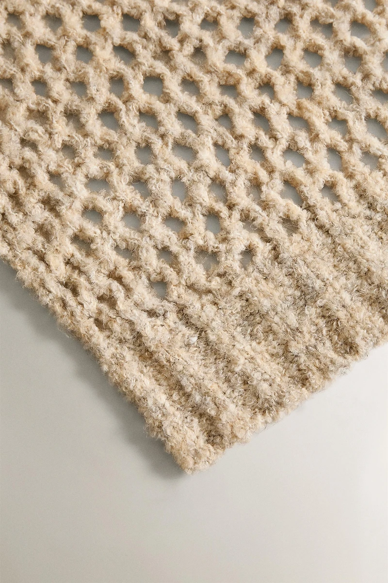 KNIT BLANKET