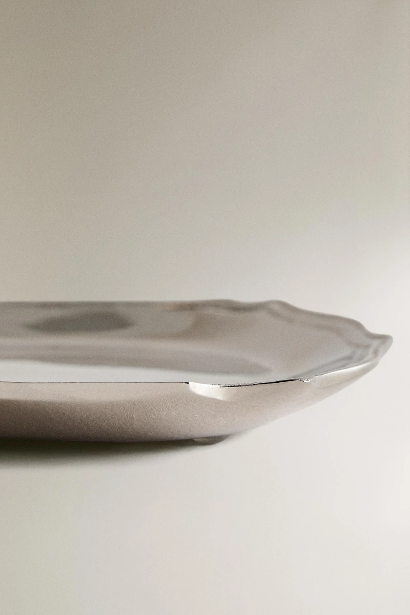 OCTOGONAL ALUMINUM TEALIGHT HOLDER