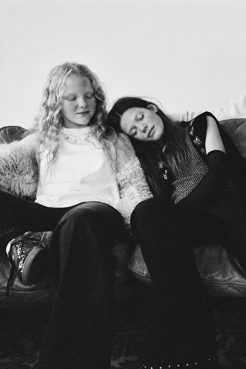 RHINESTONE HALTER NECK TOP