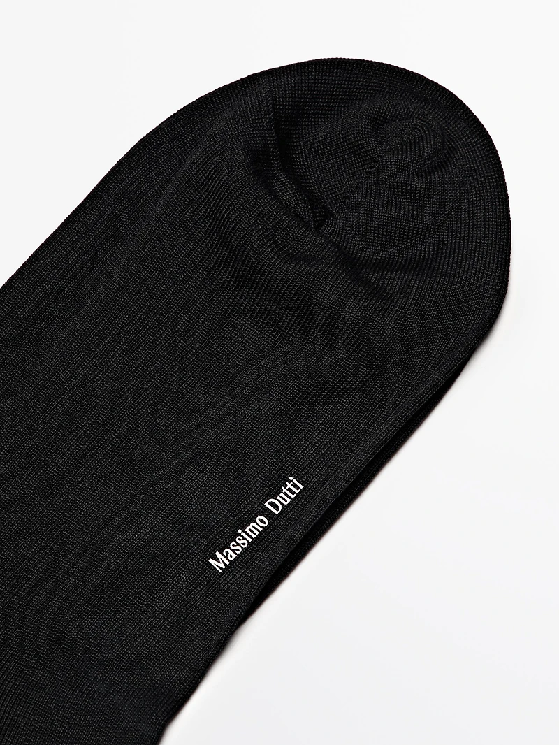 Plain smart socks