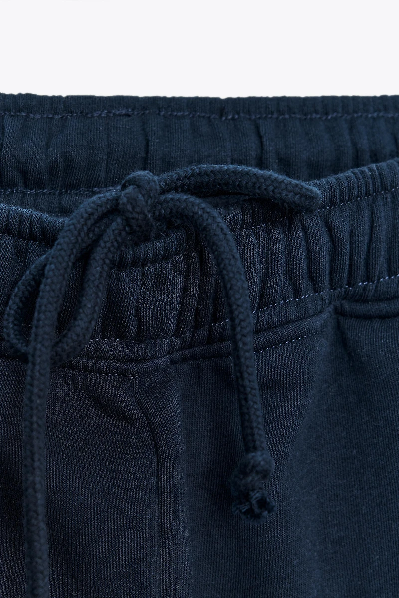 PLUSH BASIC STRAIGHT PANTS