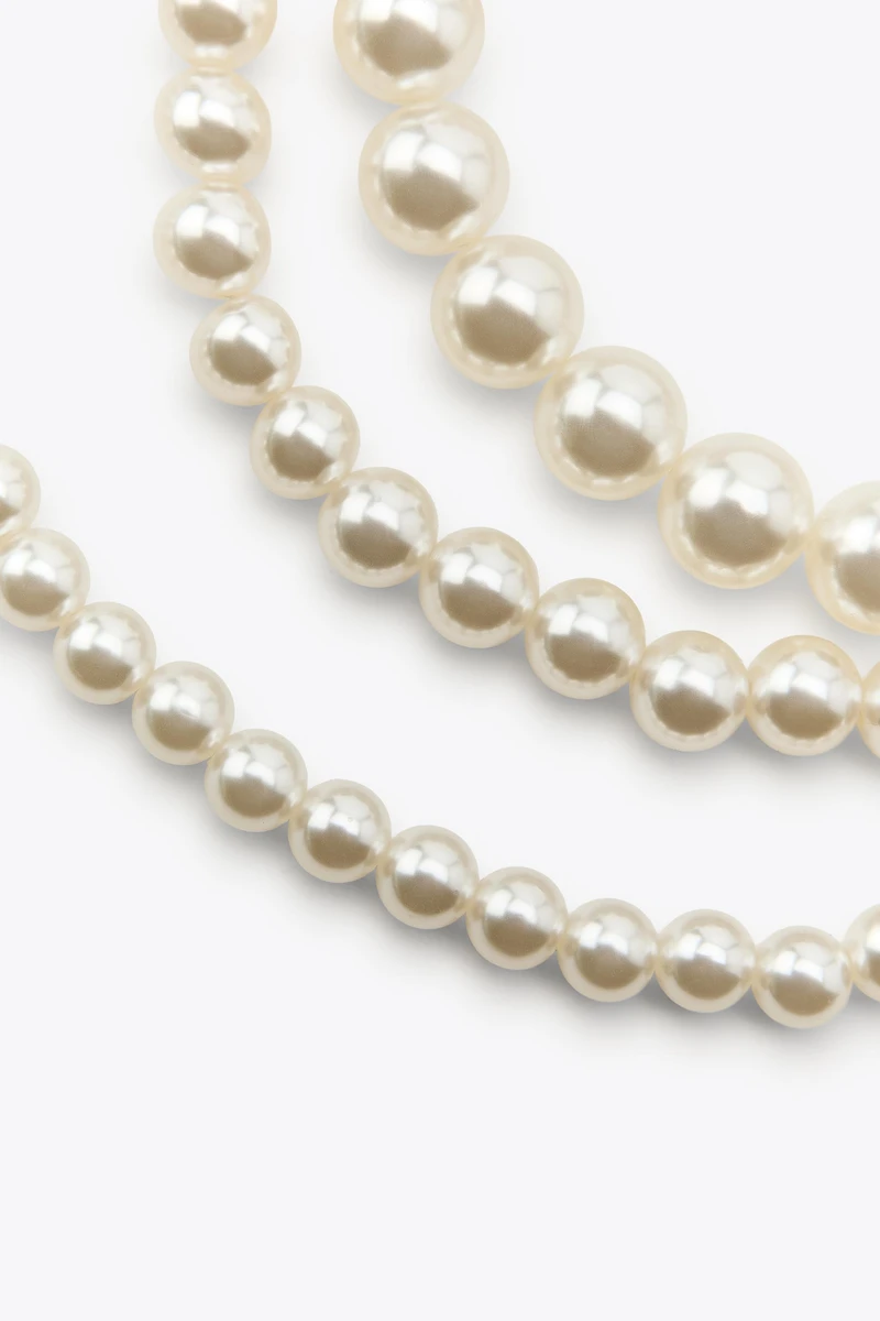 LOT DE 3 COLLIERS PERLES