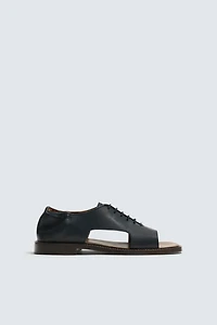 LEATHER SHOES