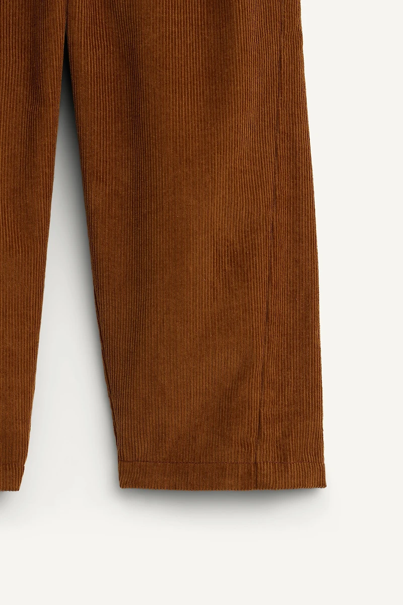 LIMITED EDITION CORDUROY PLEATED PANTS