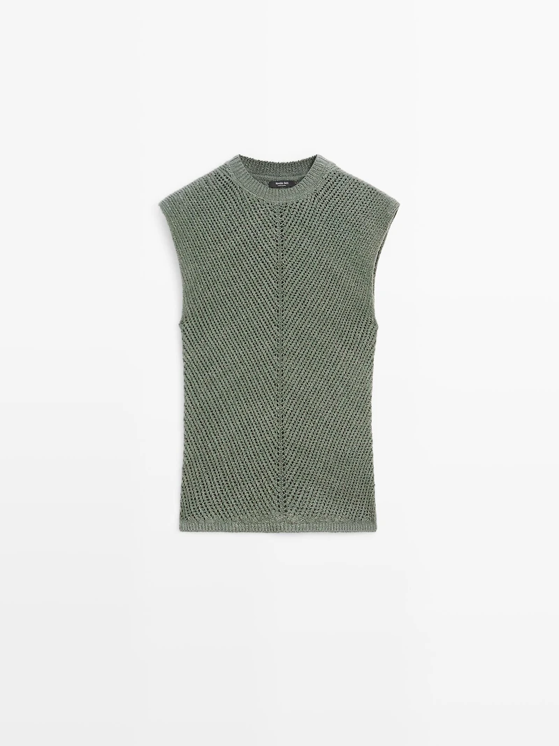 Sleeveless knit top with openwork details