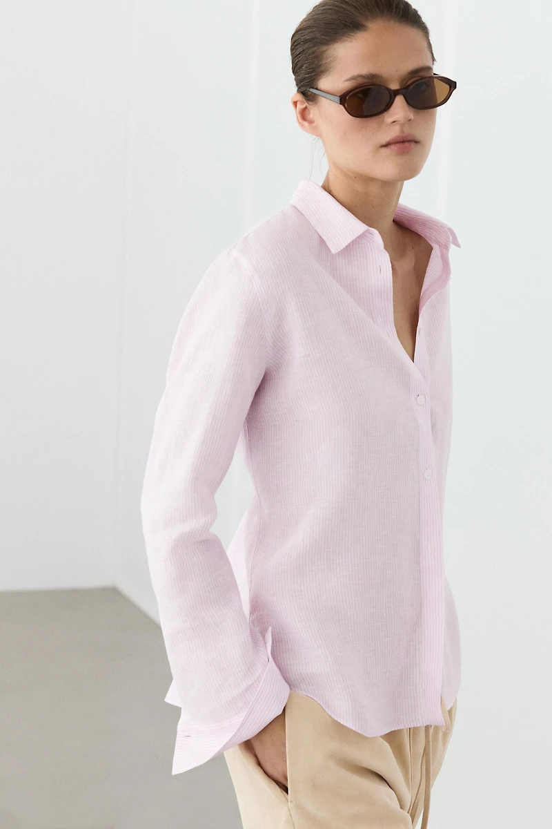 100% linen shirt with striped details