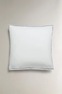TAIE D’OREILLER BRODERIE BORDURE